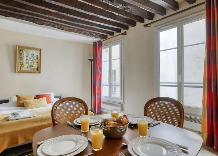 Apartment Typical & Charming Flat Near St Germain - Mid-term Paris