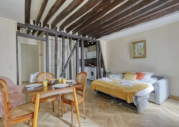Typical & Charming Flat Near St Germain - Mid-term Apartamento *