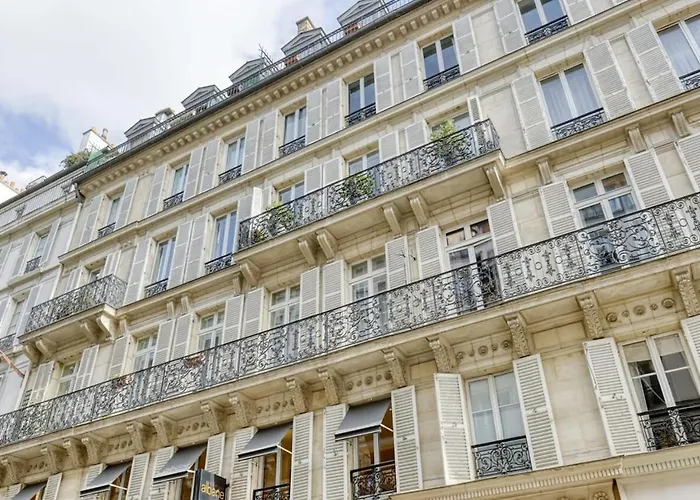 Typical & Charming Flat Near St Germain - Mid-term Paris